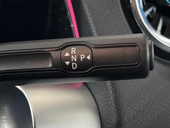 Mercedes-Benz EQB Urban Edition