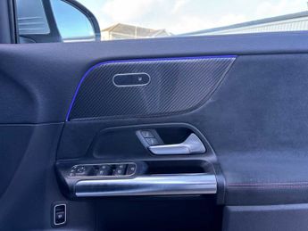 Mercedes-Benz GLA AMG Line