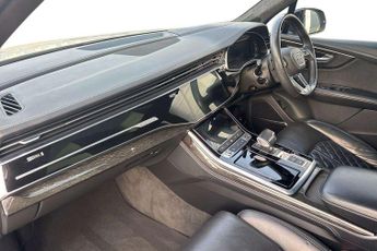Audi Q7 Vorsprung