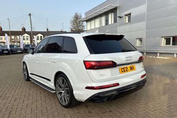 Audi Q7 Vorsprung