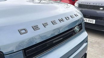 Land Rover Defender X-Dynamic SE