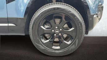 Land Rover Defender X-Dynamic SE