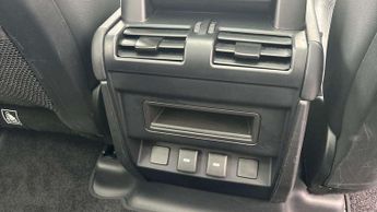 Land Rover Defender XS Edition