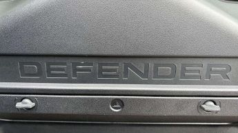 Land Rover Defender XS Edition