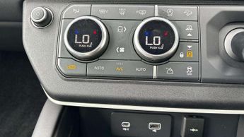 Land Rover Defender XS Edition