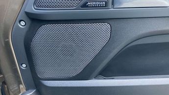 Land Rover Defender X