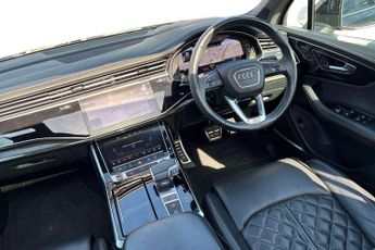 Audi Q7 Vorsprung