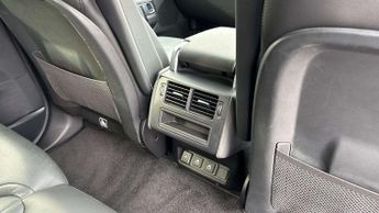 Land Rover Discovery R-Dynamic SE