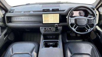 Land Rover Defender X-Dynamic SE
