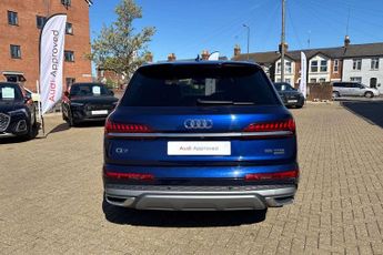 Audi Q7 S Line