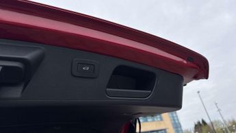 Jaguar E-PACE R-Dynamic SE Black