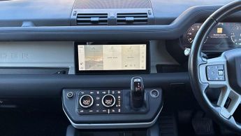 Land Rover Defender S