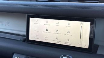 Land Rover Defender S