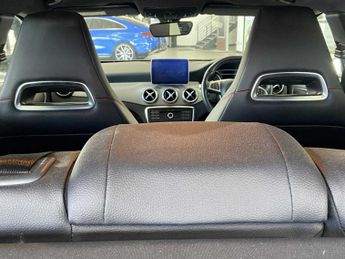 Mercedes-Benz GLA AMG Line