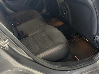 Mercedes-Benz GLA AMG Line