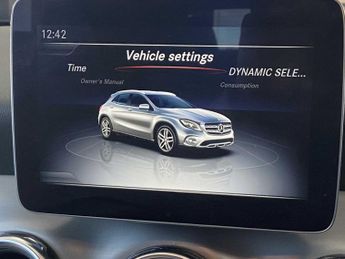 Mercedes-Benz GLA AMG Line