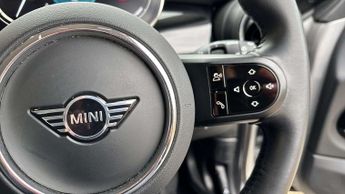 MINI Hatchback Cooper Classic