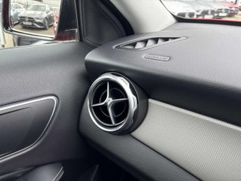 Mercedes-Benz GLA Urban Edition