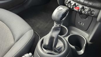 MINI Hatchback Cooper