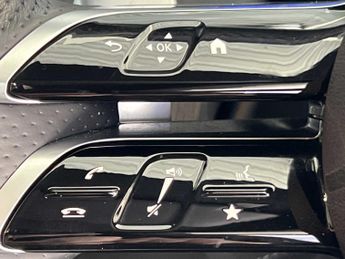 Mercedes-Benz EQE AMG Line