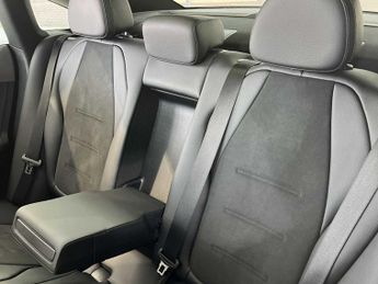 Mercedes-Benz EQE AMG Line