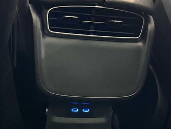 Mercedes-Benz EQE AMG Line