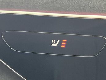 Mercedes-Benz EQE AMG Line