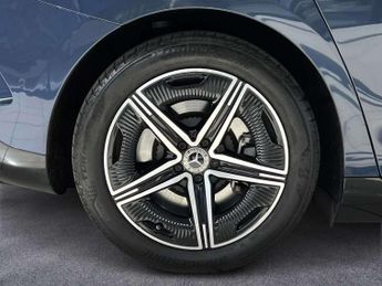 Mercedes-Benz EQE AMG Line