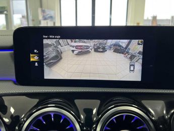 Mercedes-Benz Cla AMG Line