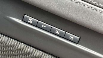 Land Rover Range Rover Evoque R-Dynamic HSE