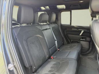 Land Rover Defender Carpathian Edition