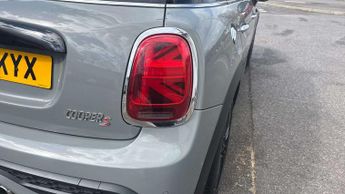 MINI Hatchback Cooper S Exclusive