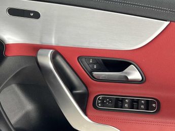 Mercedes-Benz Cla AMG Line