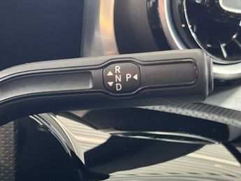 Mercedes-Benz Cla AMG Line