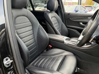 Mercedes-Benz EQC AMG Line