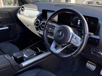 Mercedes-Benz GLA AMG Line