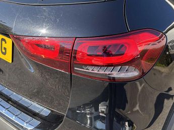 Mercedes-Benz GLA AMG Line