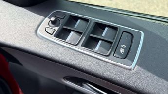 Jaguar F-PACE R-Sport