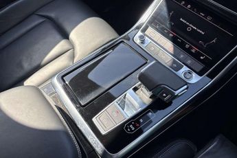 Audi Q7 Black Edition