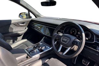 Audi Q7 Black Edition