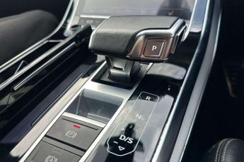 Audi Q7 S Line