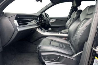 Audi Q7 S Line