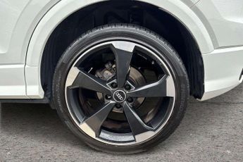 Audi Q2 Black Edition