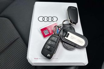 Audi Q2 Black Edition