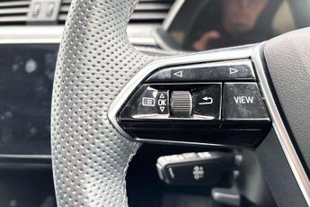 Audi Q8 Black Edition