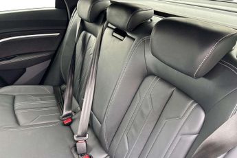 Audi Q8 Black Edition