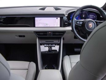 Porsche Macan Electric Estate 
