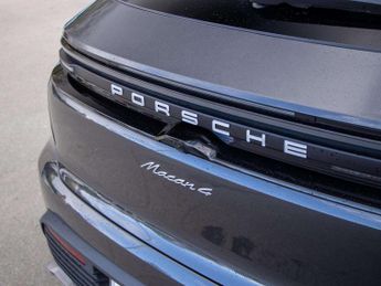Porsche Macan Electric Estate 