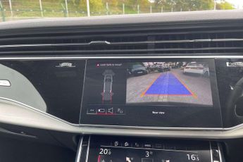 Audi Q7 S Line