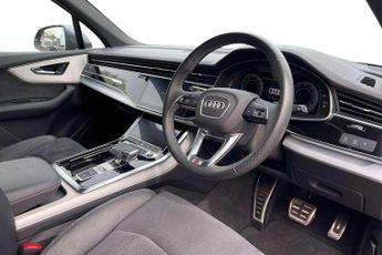 Audi Q7 S Line